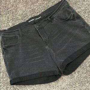 Old navy black 14 boyfriend cuffed shorts denim super stretchy pockets